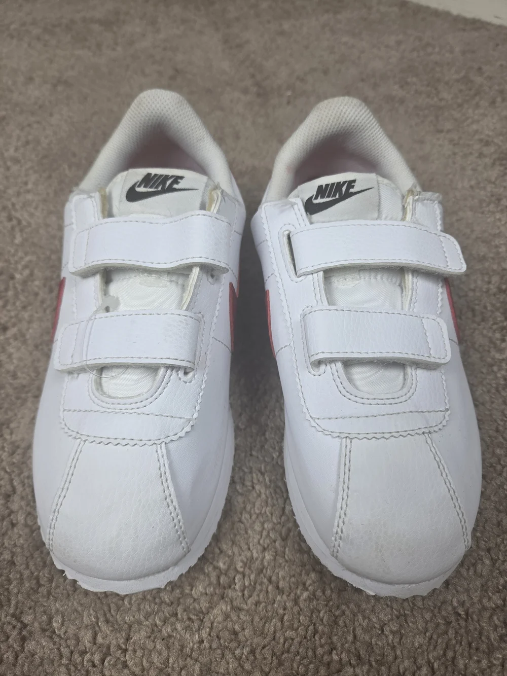 Nike Kids' White and Red Velcro Sneaker